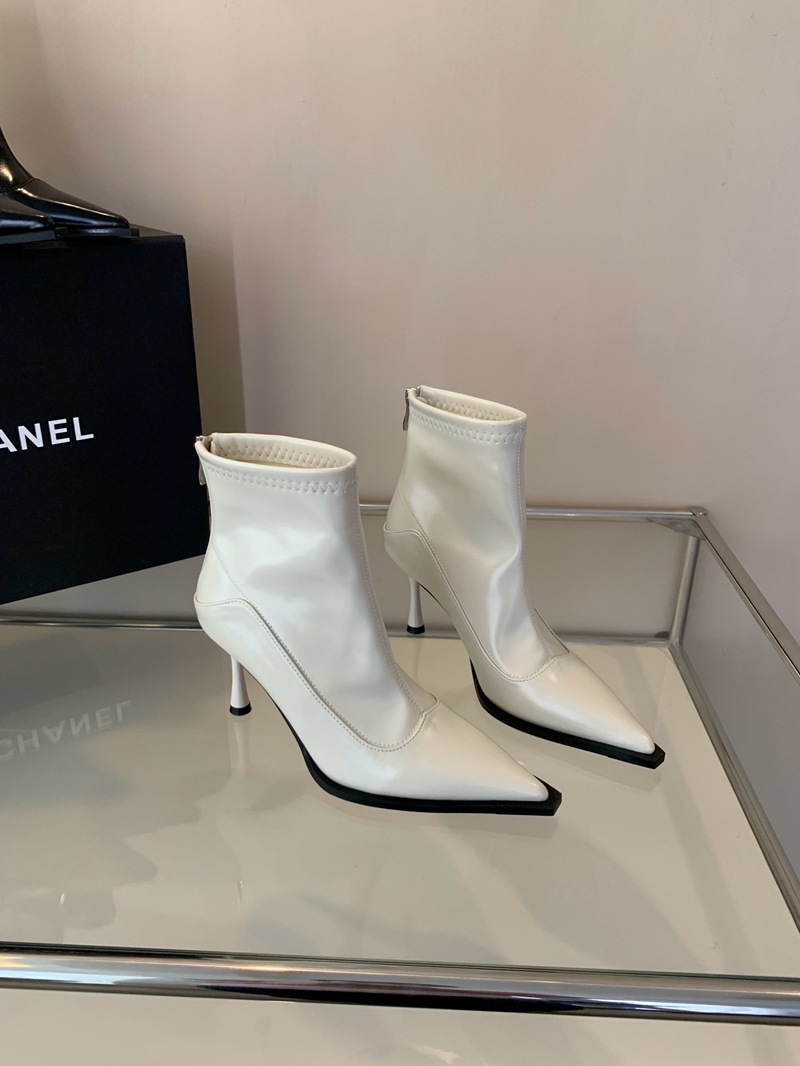 화이트 싱글 안감 힐 높이 7cm