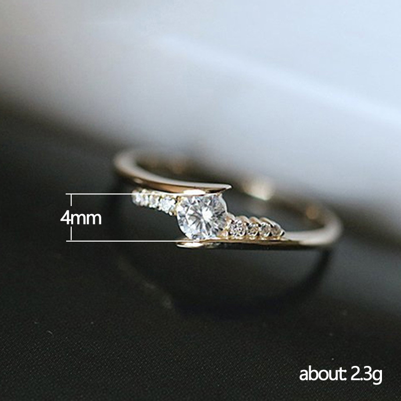 Fashion Women's Twisted Cross Winding Zircon Ring Copper Simple display picture 1