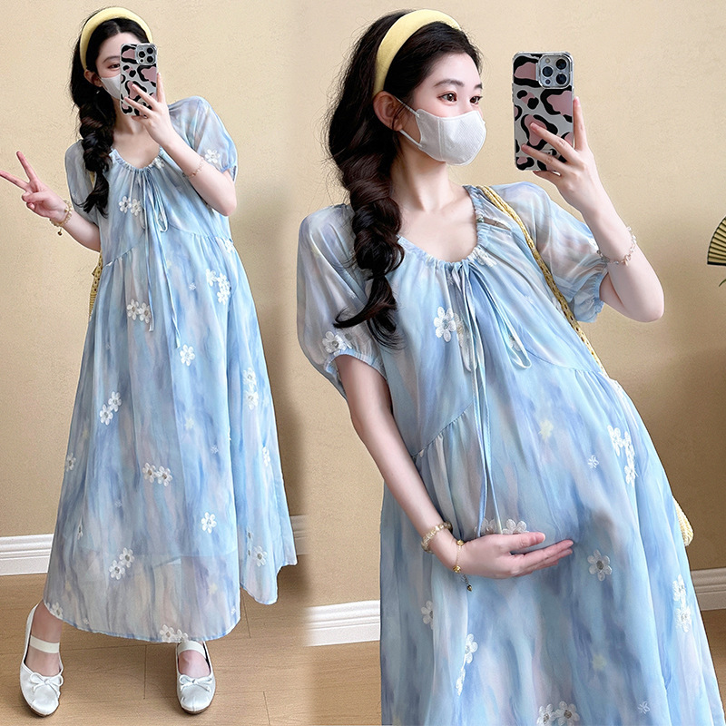 Real Shot of 2026 Maternity Wear Summer New Style V-Neck Chiffon Embroidered Mid-Length Fashionable Maternity Dress