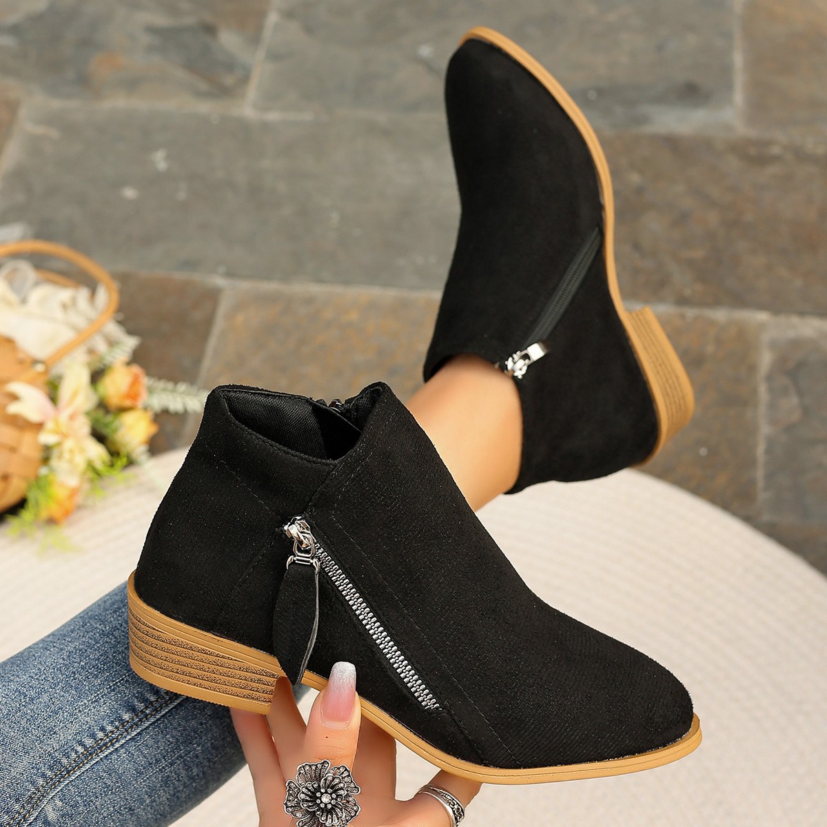 Women's Shoes Large size pointed low heel side zipper fashion boots for women 2024 new style reverse suede low tube fashion short boots for women_voghion.com