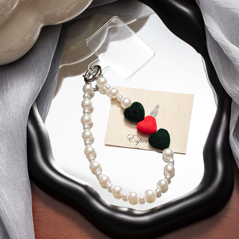 mobile phone lanyard love pearl mobile phone charm short mobile phone strap wrist strap hot sale phone case chain mobile phone lanyard