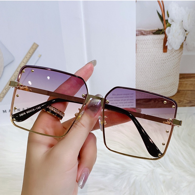 Gafas de Sol con Marco Grande sin Borde Metal PC Lentes Degradadas para Viajes