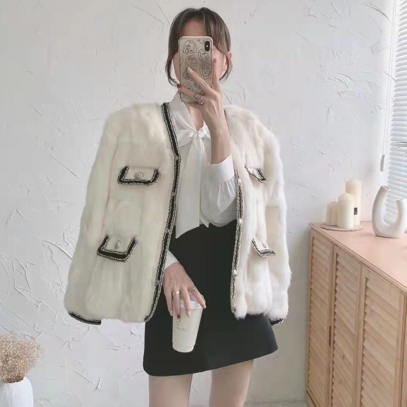 Small fragrant wind Rabbit's hair Fur one new pattern leather and fur coat Hundred percent Rabbit's hair fashion Young models