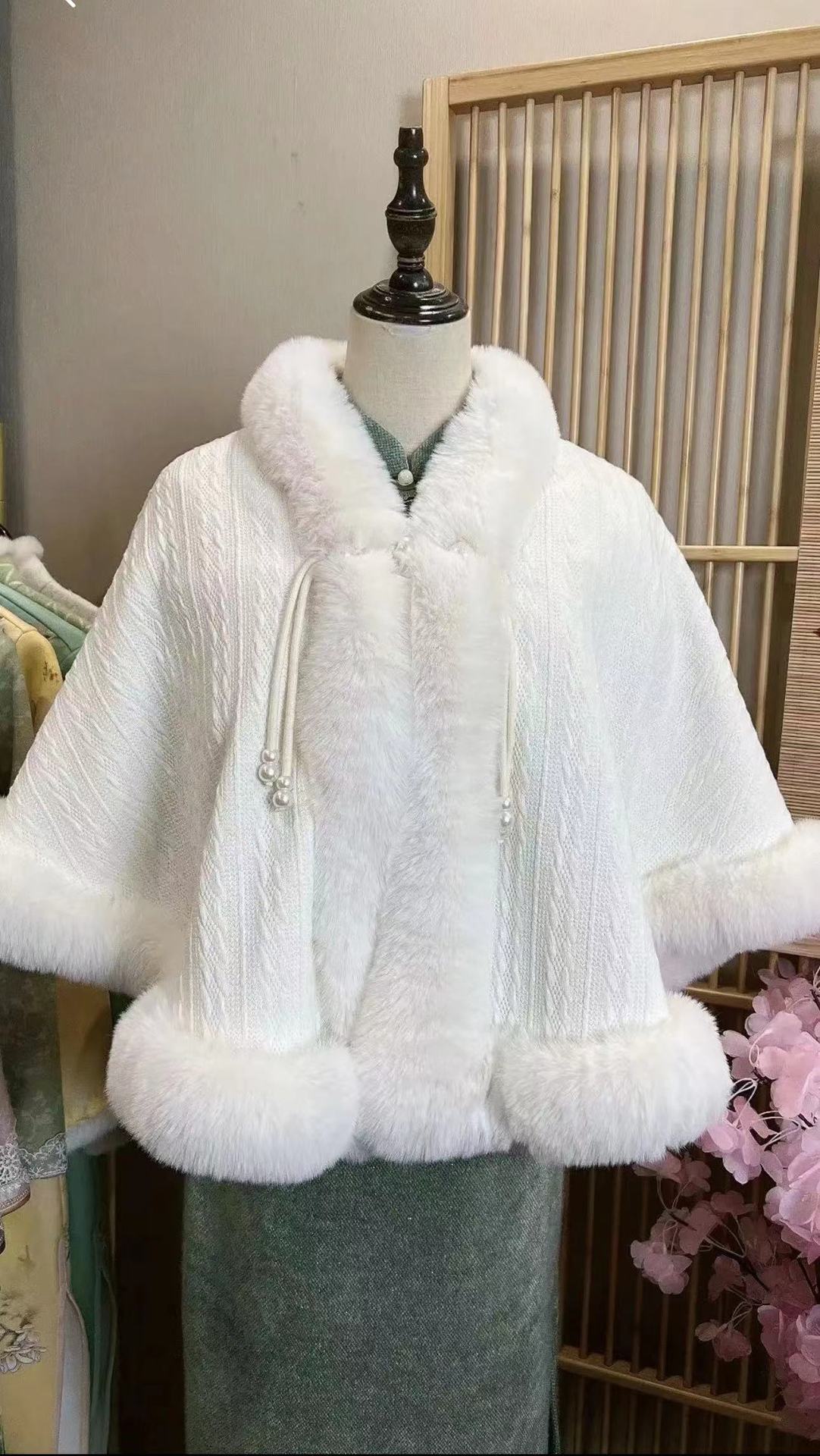 Προσθέστε φλις χοντρό σάλι κάπας cheongsam με γούνινο γιακά κάπα φθινόπωρο και χειμώνα μόδα ζεστό γυναικείο παλτό_voghion.com