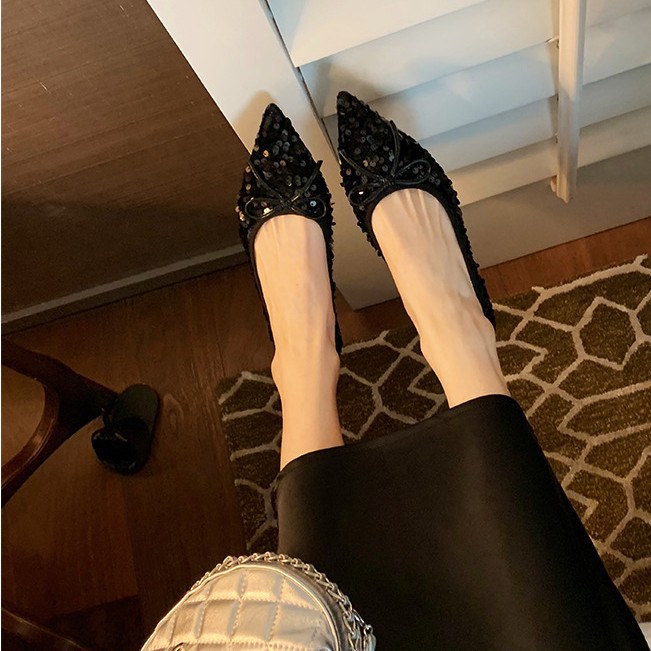 Versión de piel de oveja ~ lámina brillante exquisita punta pequeña boca poco profunda suela suave arco zapatos de soleos de cuero de otoño zapatos de cama plana