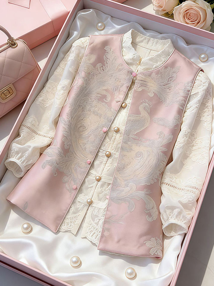 Áo gile nữ thêu hai mặt mặc được hai kiểu, dáng rộng phong cách retro — Áo gile hồng, Áo gile màu vàng