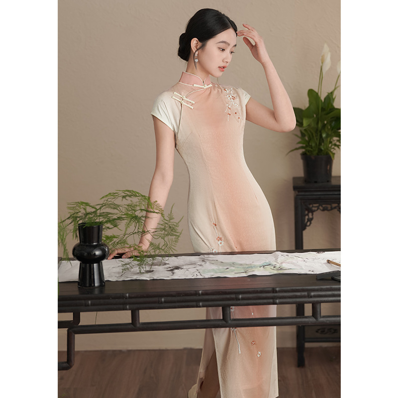 Ancient method half-placket rayon jacquard cheongsam 2024 summer new Chinese retro temperament girl pink dress Ancient method half-placket rayon jacquard cheongsam 2024 summer new Chinese retro temperament girl pink dress