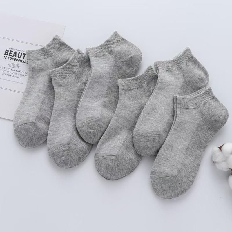 Calcetines de hombre primavera y verano blanco y negro gris calcetines de barco de color sólido calcetines de hombre malla ligera calcetines invisibles calcetines de moda para hombres