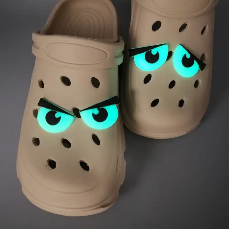 Luminous Eye Hole Shoes Shoes Flower Shoe Buckle Cross-border Hot Sale in stock Quick-hair Self-luminous Evil Eye Accessories Buckle