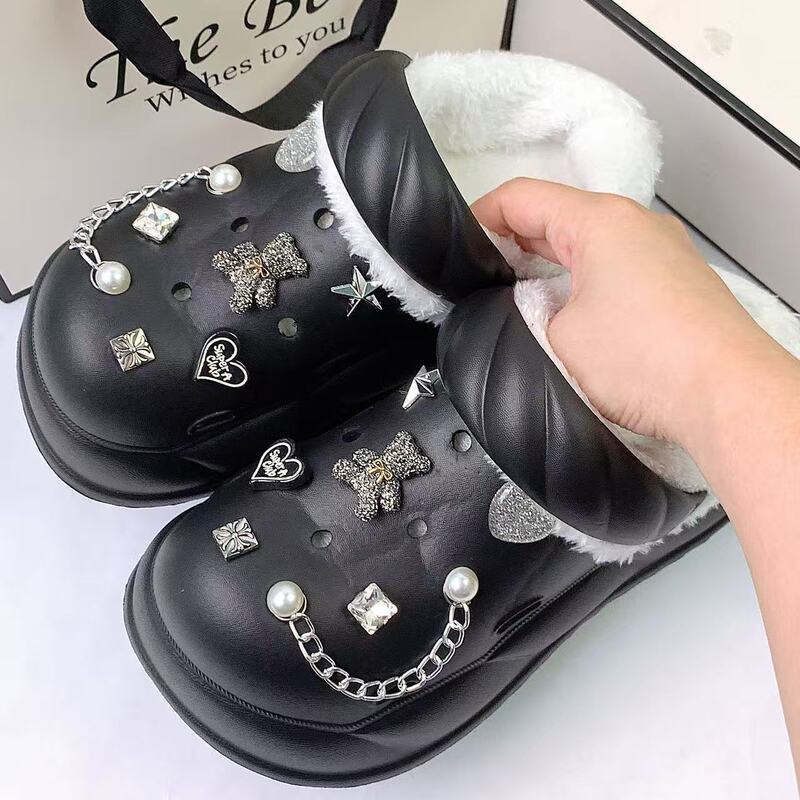 New Style Fur Slippers Plus Fur Clogs for Women Amazon Black Bear Five-Pointed Star Thick-Soled Clogs Can Be Shipped on Behalf of Others New Style Fur Slippers Plus Fur Clogs for Women Amazon Black Bear Five-Pointed Star Thick-Soled Clogs Can Be Shipped on Behalf of Others