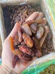 Xinjiang Specialty Large Grape Raisins, Turpan, No Additives, Thick, Seedless, Large Red Fragrant Fairy, 500g Bagged