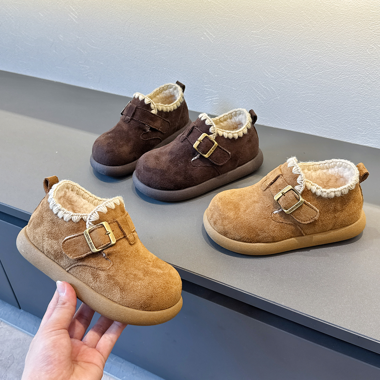 Children's Soft-Soled Anti-Ski Boots 2025 Winter Style Boys and Girls Birkenstock Shoes Medium and Large Kidsren's Anti-Ski Warm Cotton Shoes