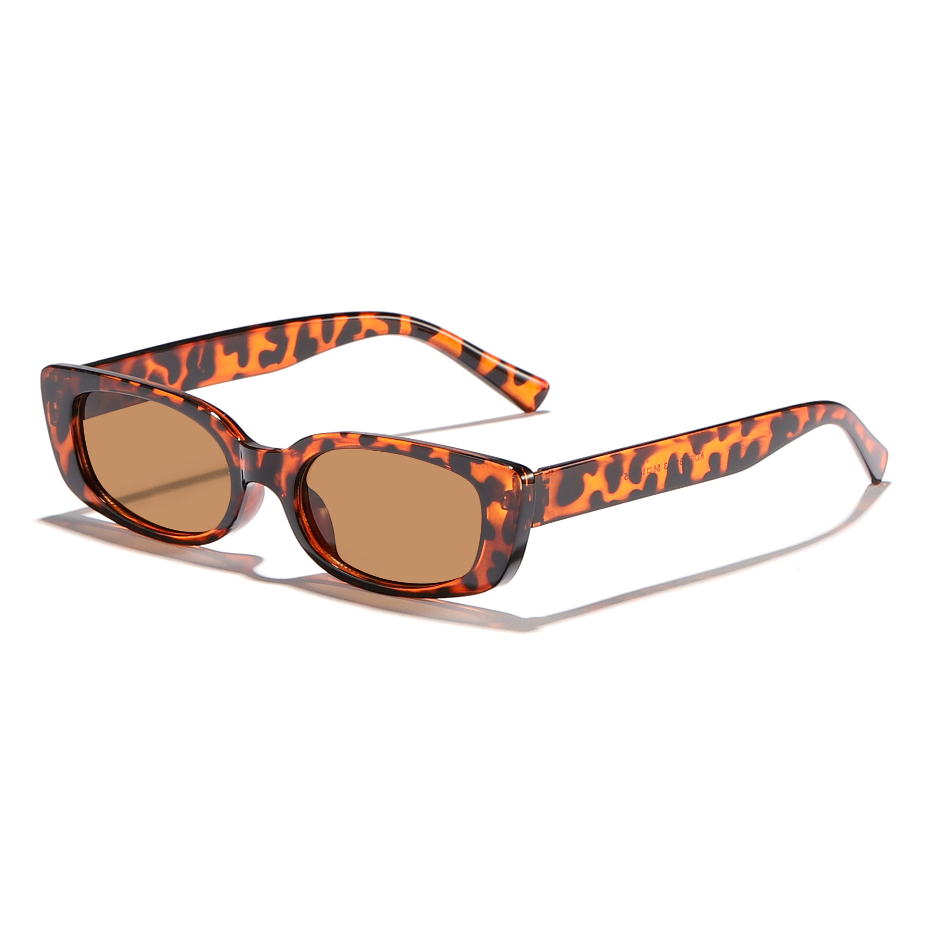 Nuevo estilo transfronterizo retro pequeño marco rectangular moda gafas de sol mujeres europeas y americanas color gelatina parasol gafas de sol Sunglasses