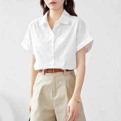 純綿気質の女性の半袖白シャツ女性の夏の 2025 新しい夏服白シャツトップ薄いスタイル