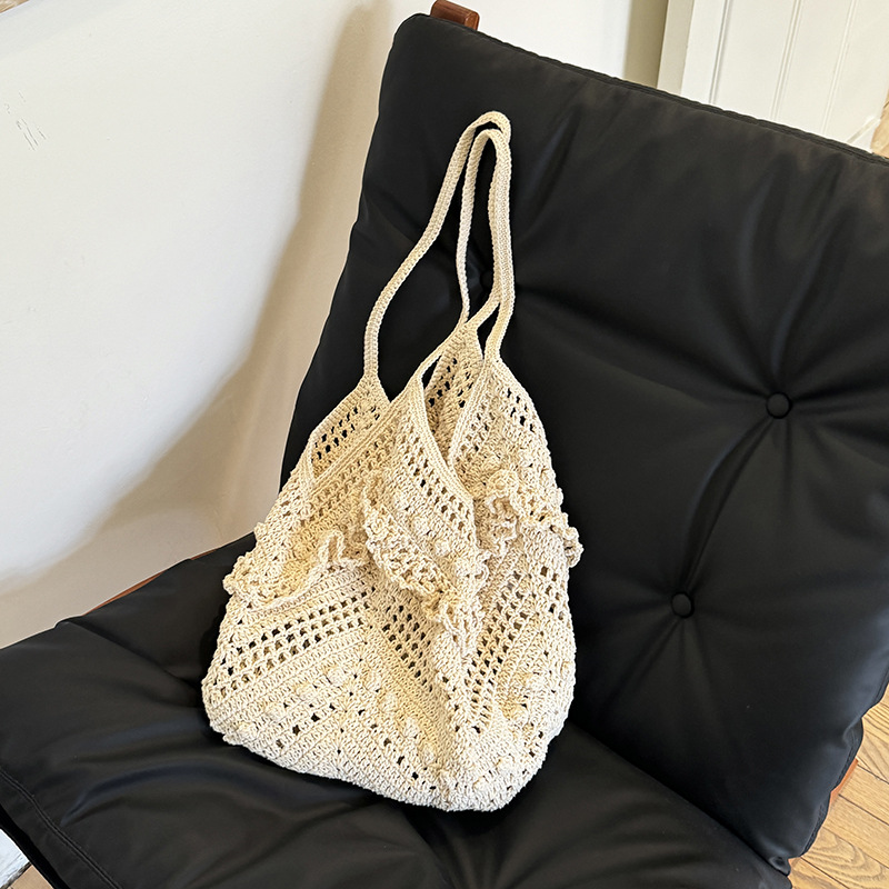 Niche Design Large Capacity Women's Bag, Vintage Hollow-Out Beach Vacation Bag, Women's Woven Shoulder Bag - Thumbnail 2