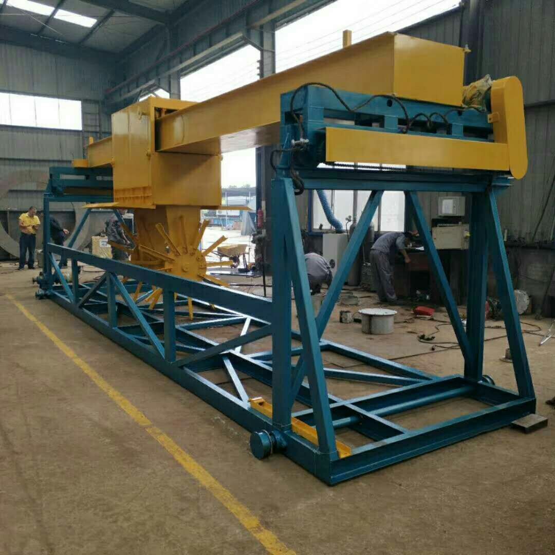 4米翻抛机行走式粪便翻堆机轨道式猪场槽式翻抛机堆肥发酵