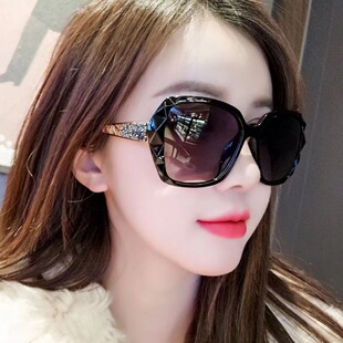 女士高级感眼镜