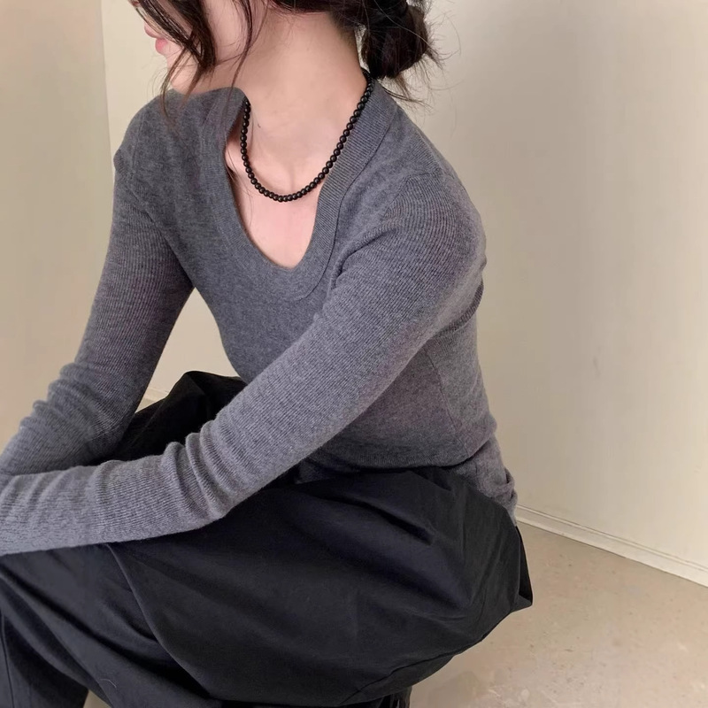 Merino Wool and Silk U-Neck Solid Color Slim-Fit Base Layer Wool Sweater for Women, Autumn and Winter Knitwear Women's X