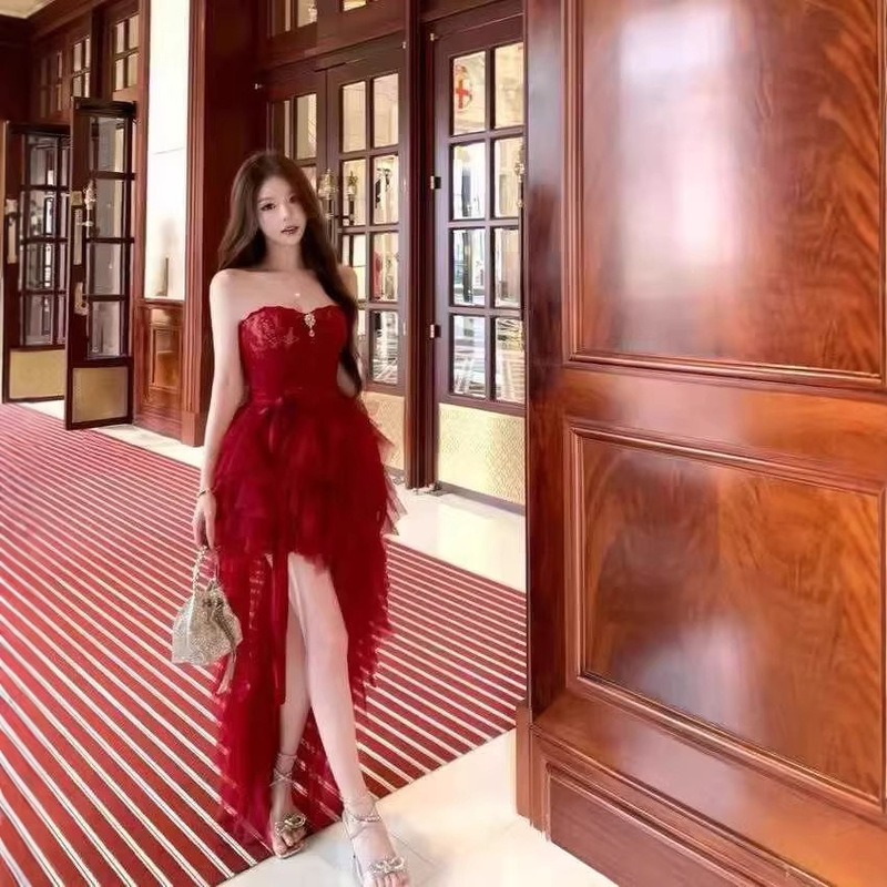 Red Strapless Dress for Women, New Spring and Autumn Style, Light Luxury, High-End Vintage Lace Bodycon Dress with a Train, Formal Gown Set Red Strapless Dress for Women, New Spring and Autumn Style, Light Luxury, High-End Vintage Lace Bodycon Dress with a Train, Formal Gown Set