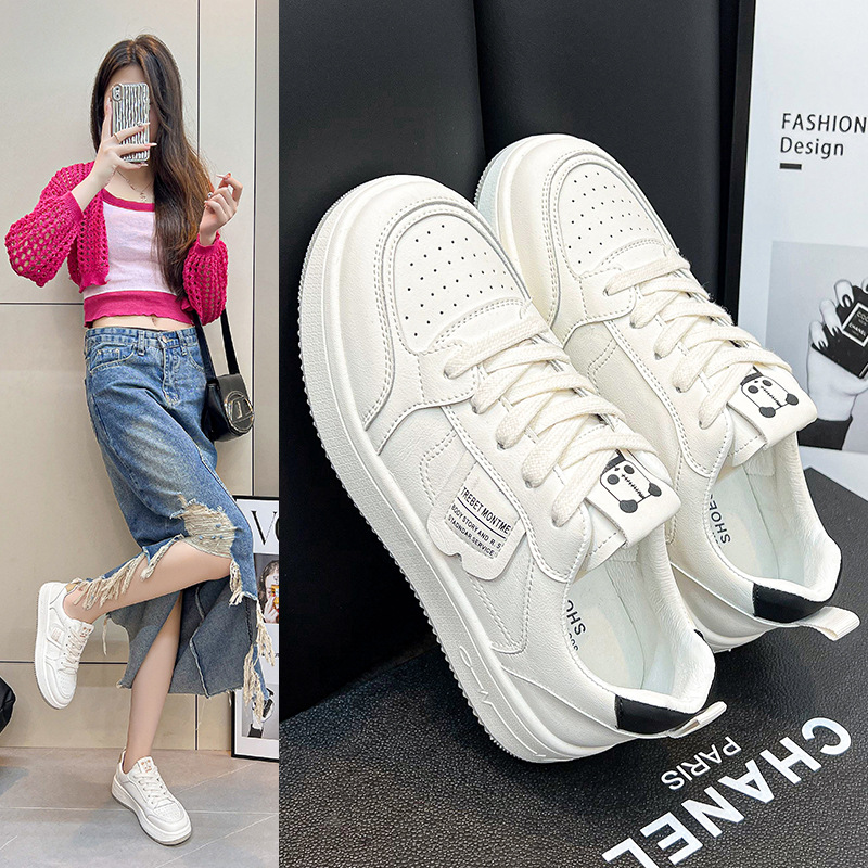 Zapatos de panda blanco y negro verano 2024 nuevos tipos de explosión de nicho ligero zapatos casuales de mujer con falda zapatos blancos