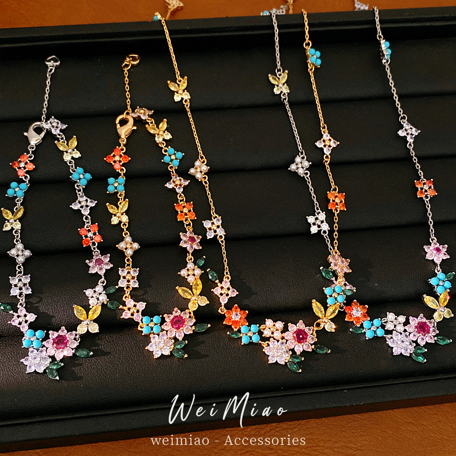 18 quilates de oro verdadero, collar de mariposa de flores de piedra, lujo ligero, nicho, cadena de clavícula, conjunto de joyas de temperamento exquisito