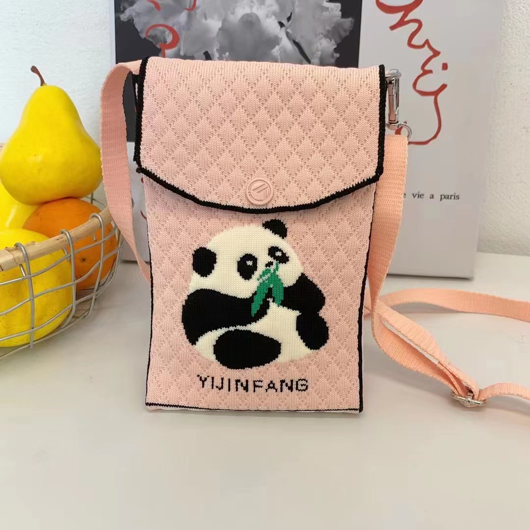 Panda pink