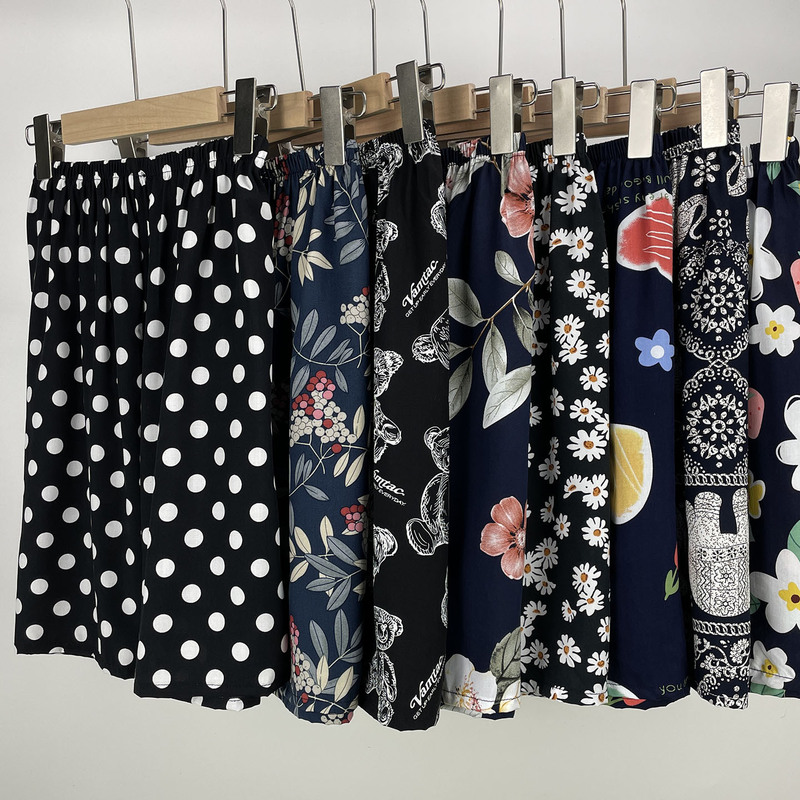 Artificial Cotton Pajama Pants Women's Summer Thin Cotton Silk Shorts Cartoon Home Quarterly Pants Home Large Pants Casual Shorts Artificial Cotton Pajama Pants Women's Summer Thin Cotton Silk Shorts Cartoon Home Quarterly Pants Home Large Pants Casual Shorts