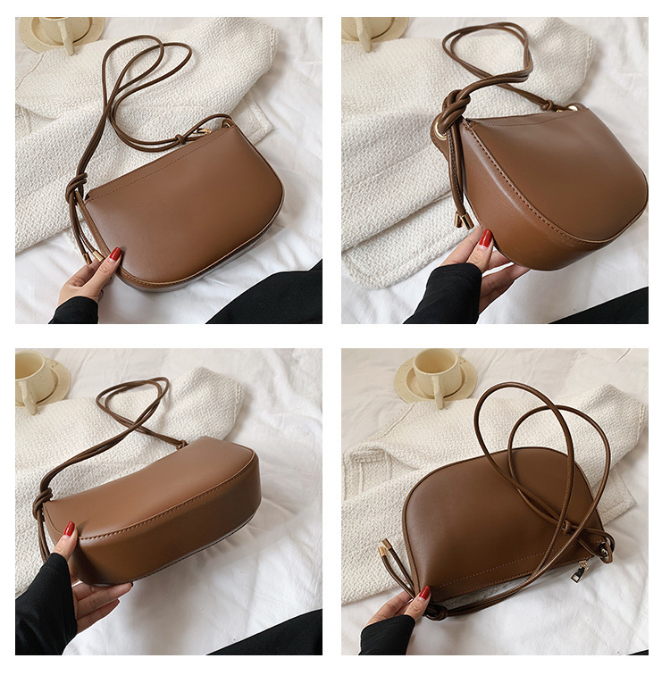 High-grade Small Bag Women's Bag 2021 New Fashion Messenger Bag Fashion All-match Retro Shoulder Bag Popular Small Square Bag display picture 13