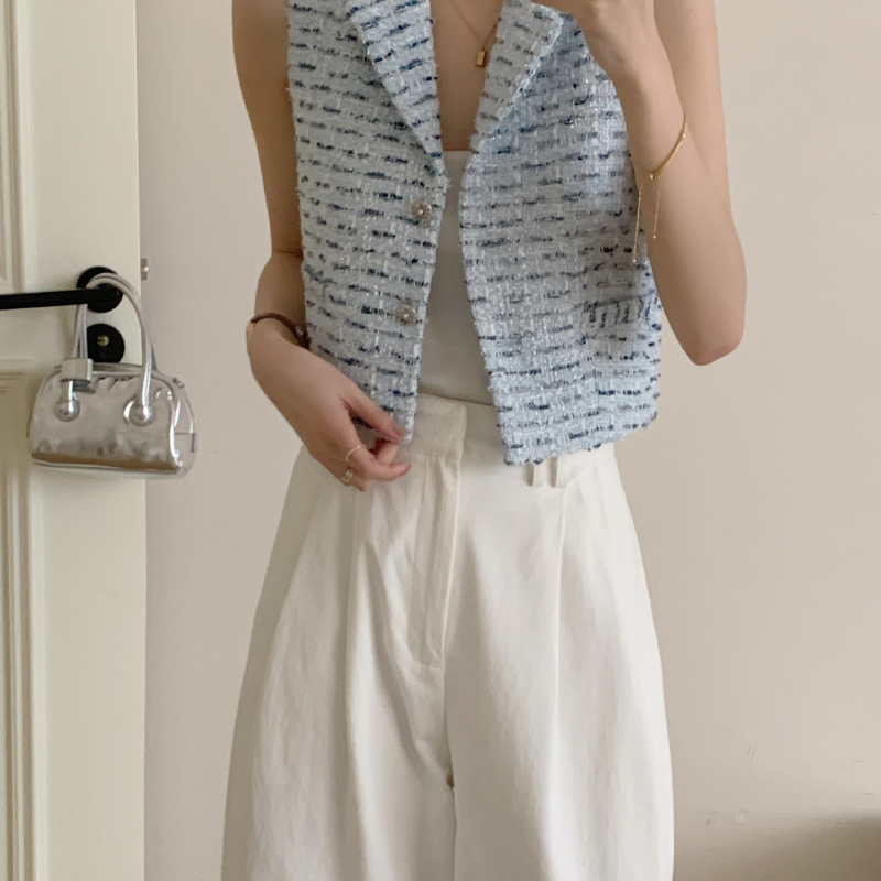 South Korea's Dongdaemun 2025 New Summer Style French Rebellious Daughter's Elegant Small Fragrant Vest Women's Single-Breasted Top South Korea's Dongdaemun 2025 New Summer Style French Rebellious Daughter's Elegant Small Fragrant Vest Women's Single-Breasted Top