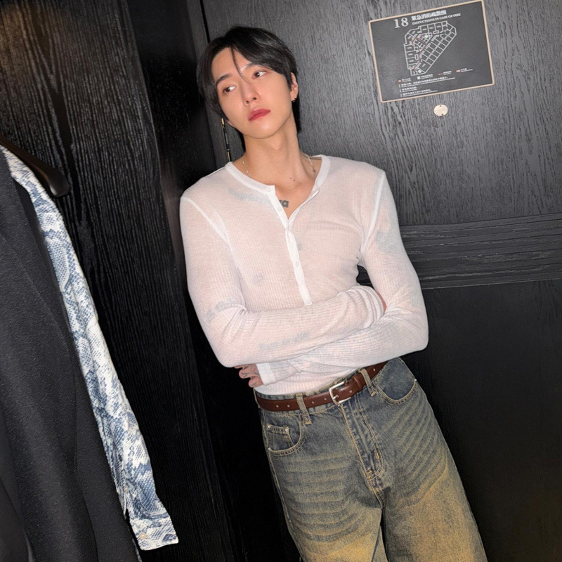 American Retro Early Autumn Minimalist Boyfriend Style Shirt for Men, Simple Slim-Fit Solid Color Knitted Long-Sleeve Shirt for Men and Women American Retro Early Autumn Minimalist Boyfriend Style Shirt for Men, Simple Slim-Fit Solid Color Knitted Long-Sleeve Shirt for Men and Women