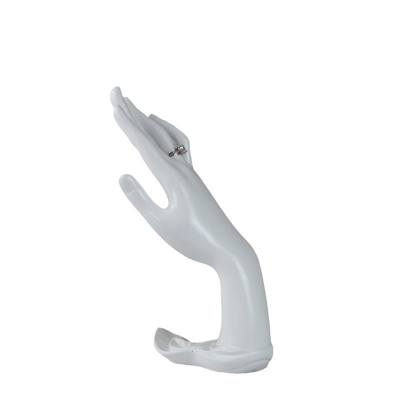 ��֬������ģ������չʾ�ܵ����鱦��Ʒ���е��߽�ָ�������ɼ���