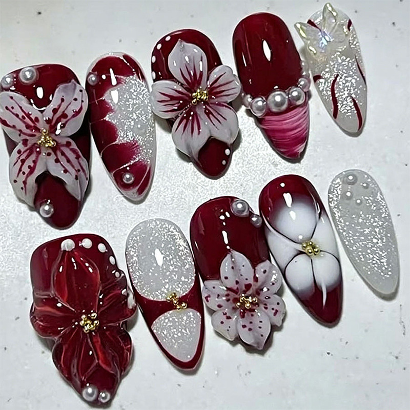 Cross-Border Popular Wearable Short Almond-Shaped Summer 3D Blueberry Bow Nail Art Fresh Style Wearable Nail Tips