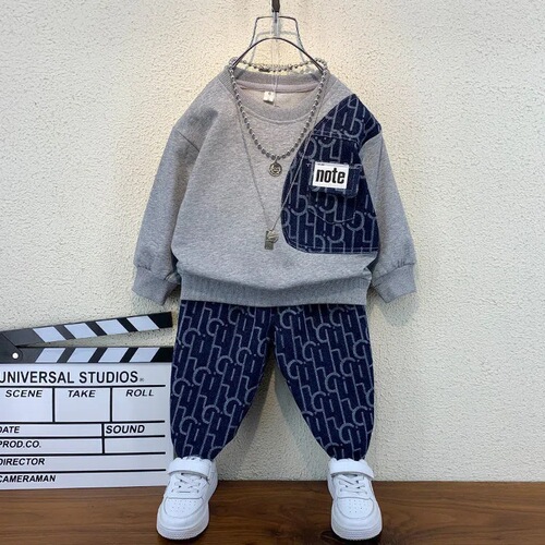 Children's clothing, spring and autumn boys' suits, autumn clothing for small and medium-sized children, long-sleeved sweatshirts, casual pants, fashionable sportswear two-piece sets