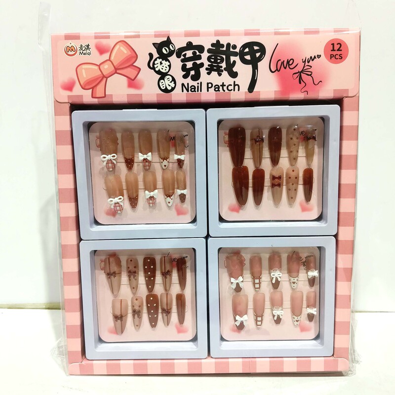 Advanced Heart-Shaped Cat-Eye Press-On Nails, New Gradient Polka Dot Design, Brightening and Slimming Effect, Nail Tips, Fake Nails, Nail Art Tips