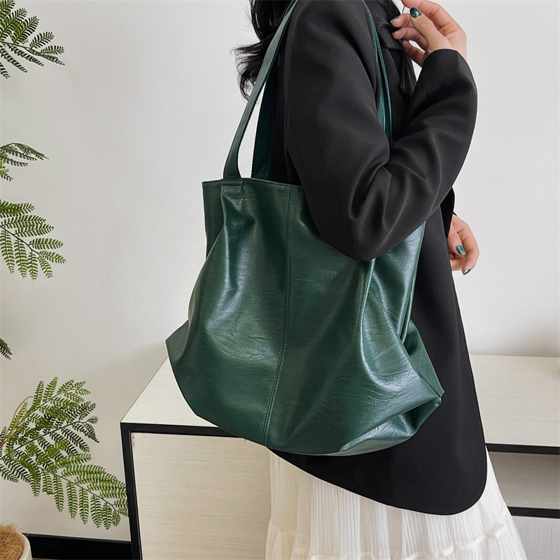 Bolsa de comercio exterior transfronteriza, bolsos de moda y ocio, bolsos de hombro, bolsos axilares ligeros y de gran capacidad, bolsos especiales para mujeres de piel blanda