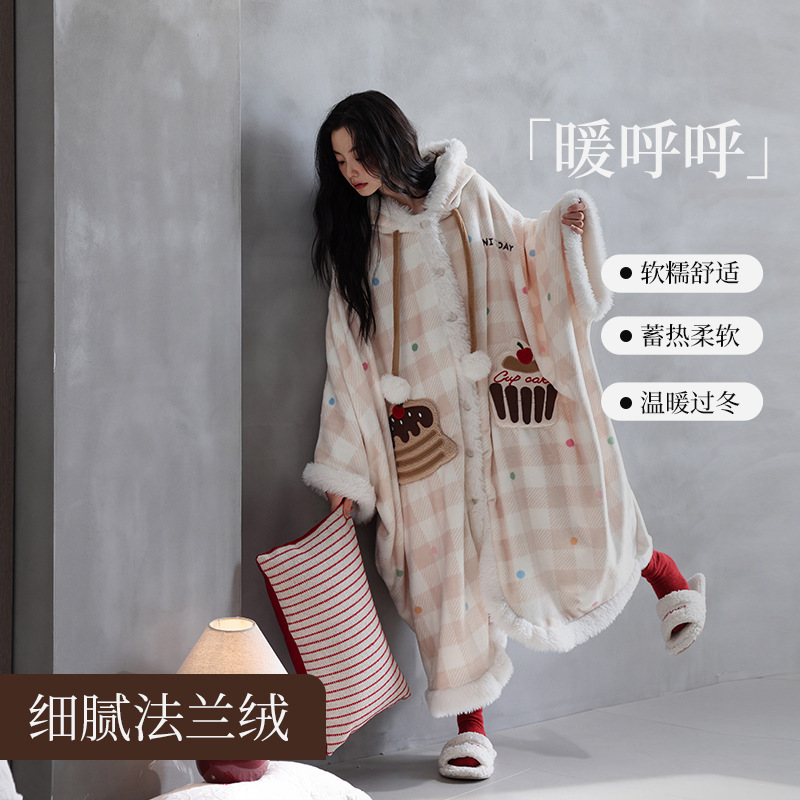 [Imperial Velvet] Autumn and Winter Nightgown Long Flannel Women's Thickened Warm Cute Hooded Cloak Pajamas Home Clothes