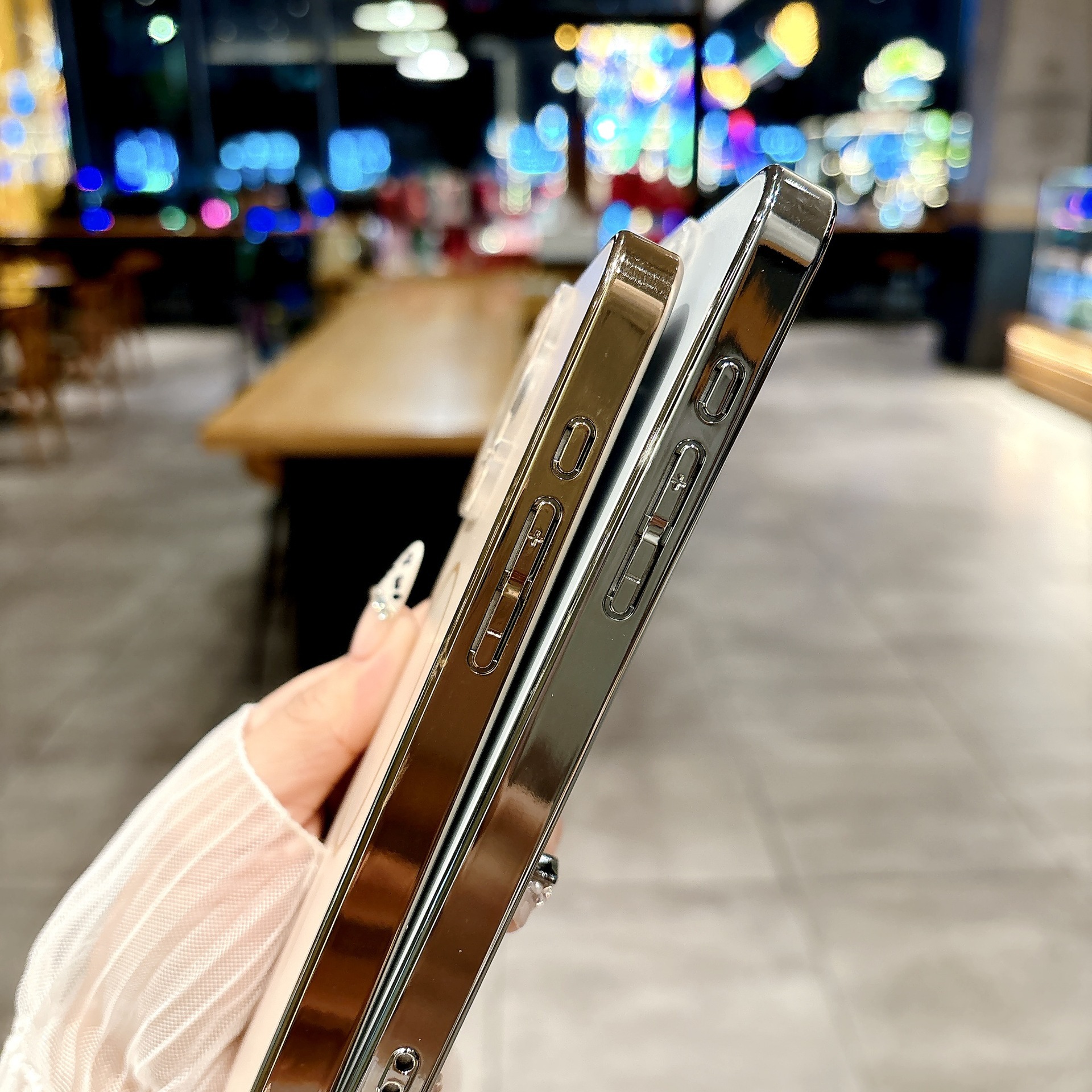 Suitable IPhone 17 Pro Max Phone Case, High-end Electroplated Matte Fine Ring Magnetic Suction Protective Cover For_voghion.com