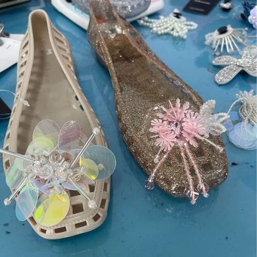 Korean shoe flower crystal shoes accessories transparent hole decorative shoe buckle niche design DIY crystal tassel shoe buckle