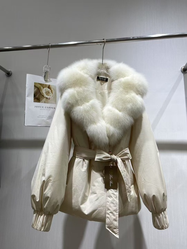 冬季新款狐狸毛皮草白鹅绒羽绒服女短款宽松派克服外套女装货源|undefined