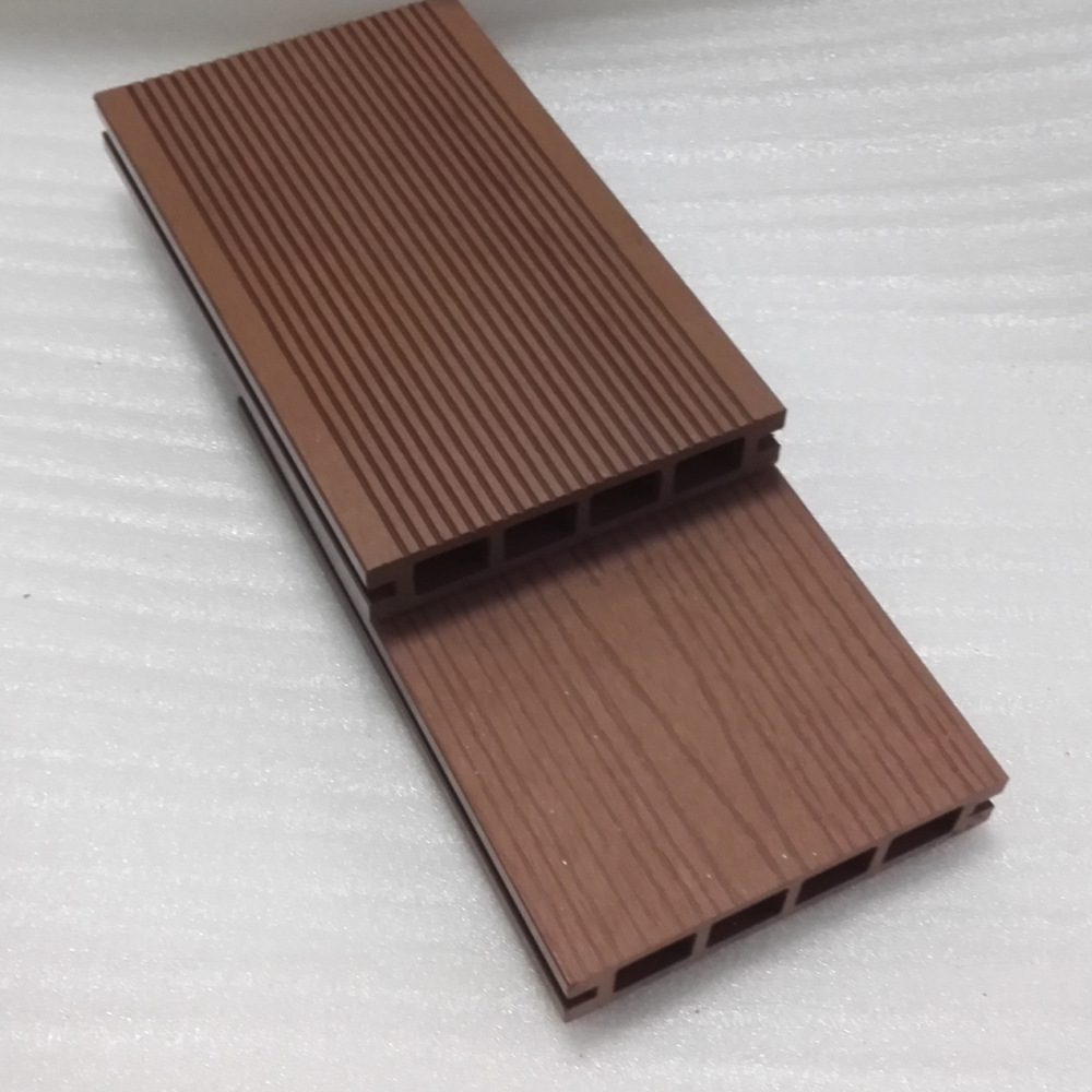 Madera de plástico WPC piso generación agujero redondo 135*25 protección del medio ambiente plástico material de madera jardín al aire libre decoración tablero anticorrosión madera