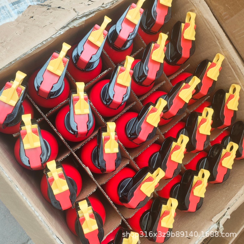 25 bottles of car water-based fire extinguishers wholesale, portable small water-based car fire extinguishers, home fire fighting equipment