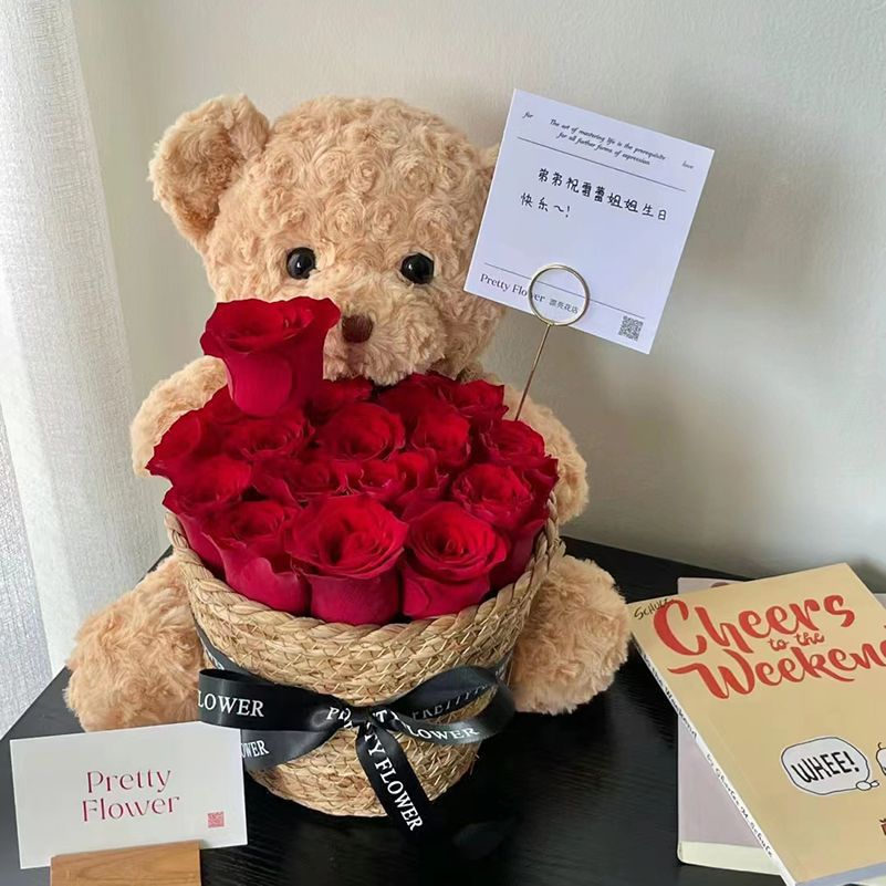 Regalos de cumpleaños flores jabón muñecas osos pequeños ramos de flores Teddy oso abrazar barril flores simuladas para regalos de novia