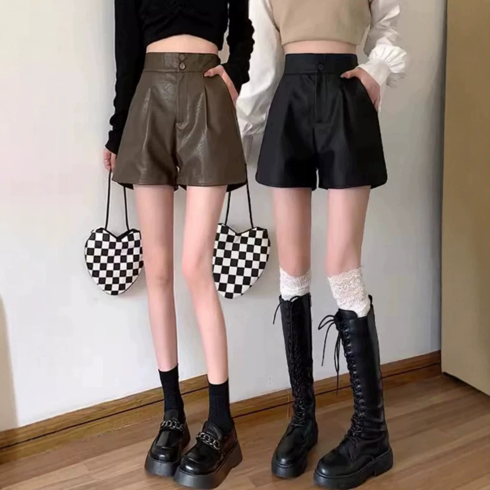 PU皮短裤女2026秋冬季新款高腰阔腿裤外穿小个子直筒A字休闲靴裤