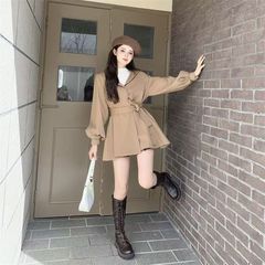小个子短款风衣女2025秋款韩版宽松上衣连帽灯笼袖大码外套女