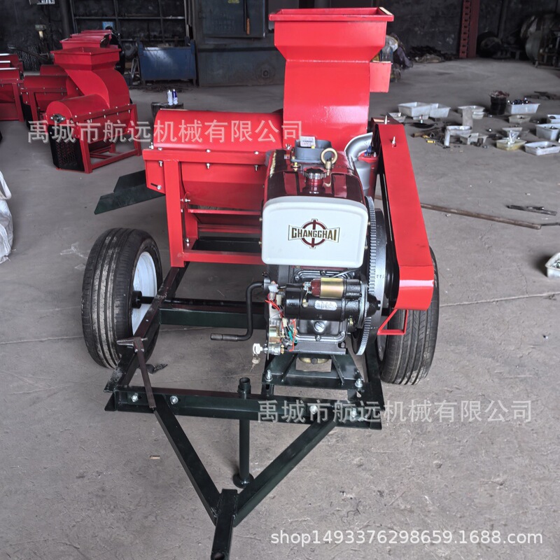 Traction-Type Corn Thresher, Electric Start 15-Hp Diesel Engine, Corn Peeling and Threshing Integrated