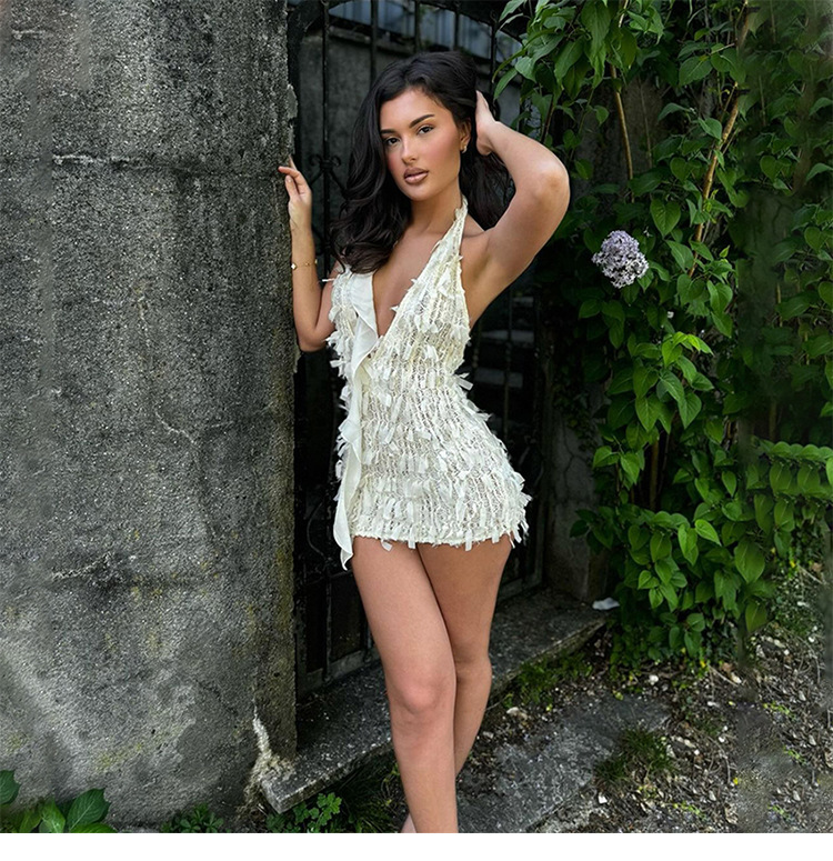 INS European American Women's Fashion Summer New Product: Sexy And Hot V-neck Halter Neck Backless Lace-up Patchwork_ecoleips.com