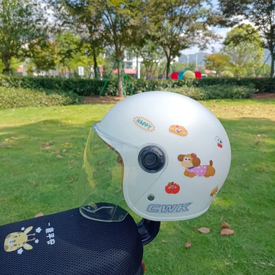 Motosiklet kaskı (dəbilqə), Standard 3C Certified Electric Motorcycle - off-white-and-long-happy-dog-winter-helmet-for-1-8-years-old