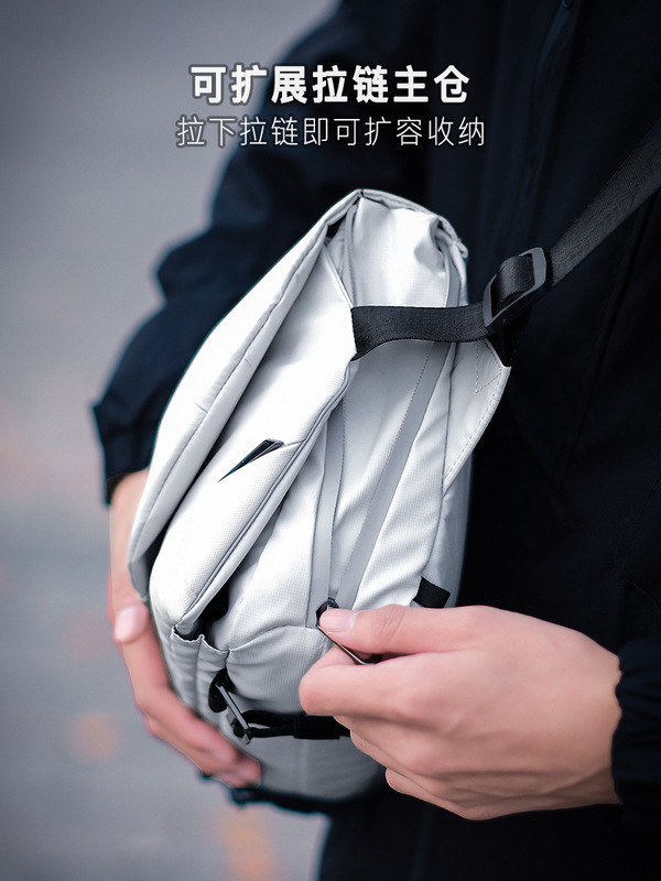 【ワオ】メンズクロスボディバッグ マグネットバックル ショルダーバッグ 11-16inch パソコンバッグ ショルダーバッグ マグネットバックルデザイン|undefined