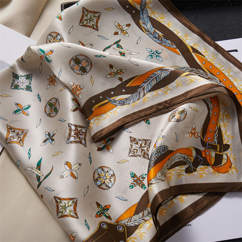 Women's Mulberry Silk Neck Scarf, High-end Square Scarf For Spring_voghion.com