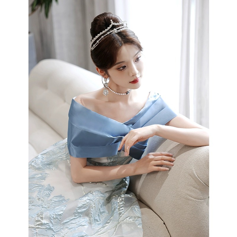 Vestido de noche de un solo hombro para mujer, vestido de banquete azul, nicho de alta gama, lujo ligero, diseño floral elegante, estilo princesa.